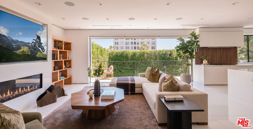 6654 Emmet Terrace