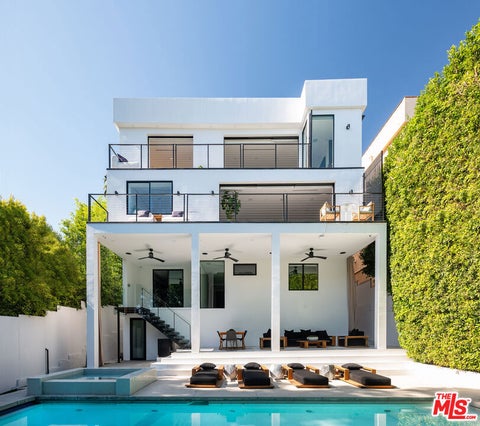 Photo of 6654 Emmet Terrace, Los Angeles, CA 90068 (MLS # 26993381)