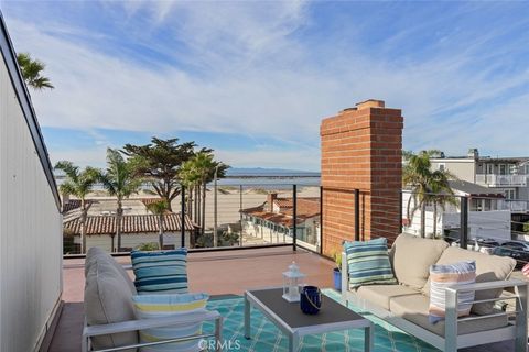 Tiny photo for 3124 Ocean Drive, Oxnard, CA 93035 (MLS # SR26012446)