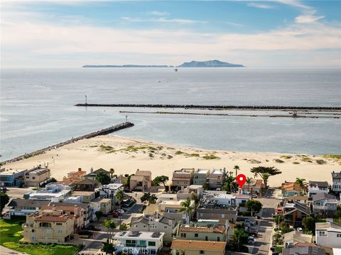 Tiny photo for 3124 Ocean Drive, Oxnard, CA 93035 (MLS # SR26012446)