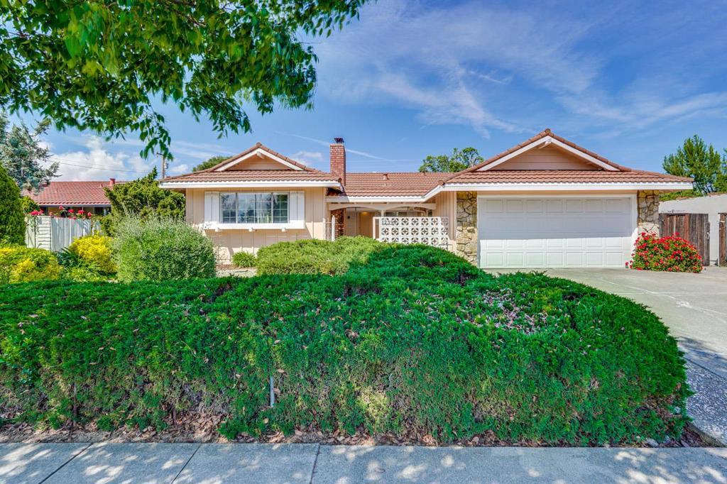 1239 Lockhaven Way