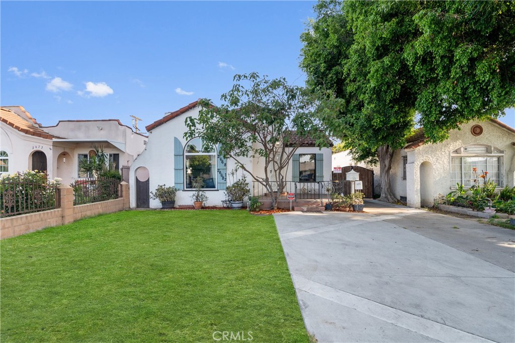 Terrific front house in the heart of Huntington Park for Rent! Rare find! If you’ve been looking for a remodeled, clean, fresh, and ready-to-move-in property, this is the one! Welcome to 2668 Hope St, a 3-bedroom, 2-bathroom home offering over 1,238 sqft of living space. The house features a spacious living/family room, an ample kitchen, newer windows, high ceilings in the living room, newer flooring, central AC, laundry inside, a charming front porch, and plenty of cabinetry in the kitchen. BTW, did you see the bathrooms? Fully remodeled and very, very clean. LED ceiling lights and ceiling fans throughout provide the comfort you’re looking for. The bedrooms are generously sized, and the property offers multiple parking spots along with shared access to the backyard. Conveniently located near Pacific Blvd, this home is just minutes from local shops, markets, restaurants, and schools. Bring the family — make memories here! A must-see opportunity! Tenant pays all utilities except water, with a water usage allowance of $150 per month included!