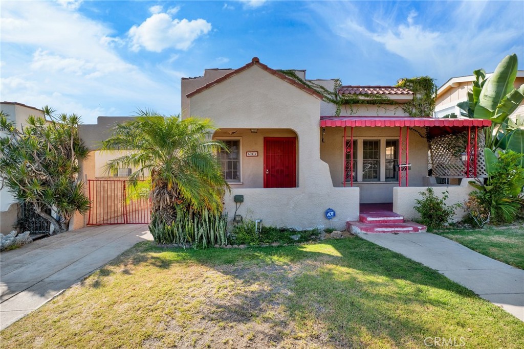 637 E Fairmount Road