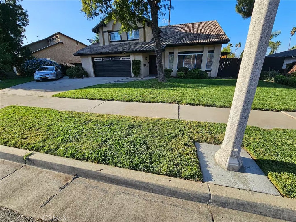 1045 Monte Vista