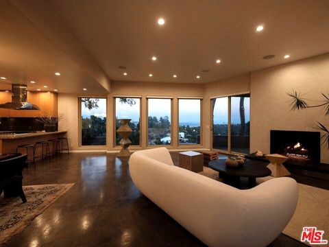 Photo of 2400 Crest View Drive, Los Angeles, CA 90046 (MLS # 26833843)
