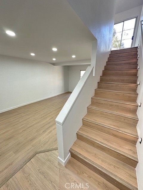 Lake Grove (LAKG) - Residential