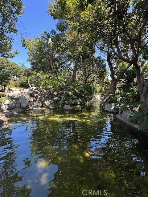 Lake Grove (LAKG) - Residential