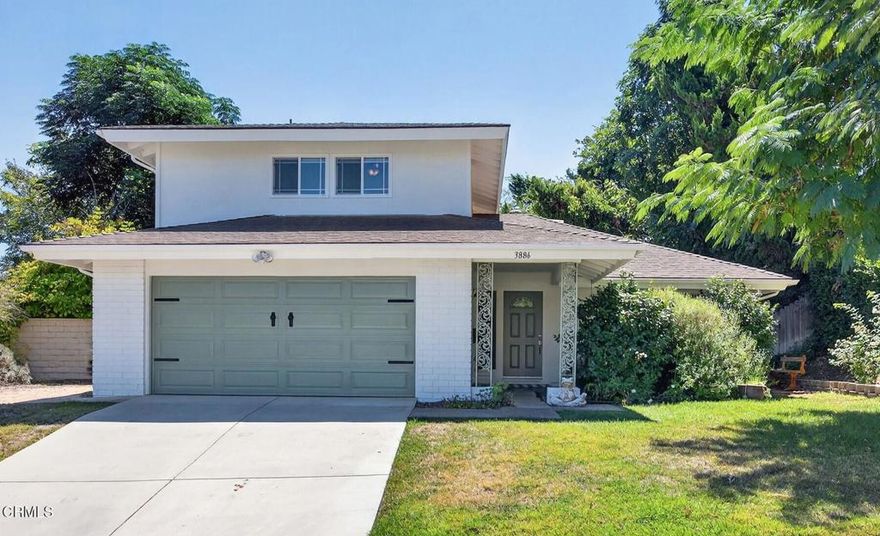 Quiet, family friendly neighborhood in a prime location!  Quartz counters in the kitchen, stainless steel appliances, LVP floors throughout, recessed lighting, newer windows and AC, new plumbing, gas fireplace with stonework, separate dining space. Owner just repainted both interior and exterior! The lush backyard features views of Mt. Boney, with hiking trails just up the street! A stones throw from Trader Joes and the 101.  This home offers so, so much!  Welcome home to Northland.