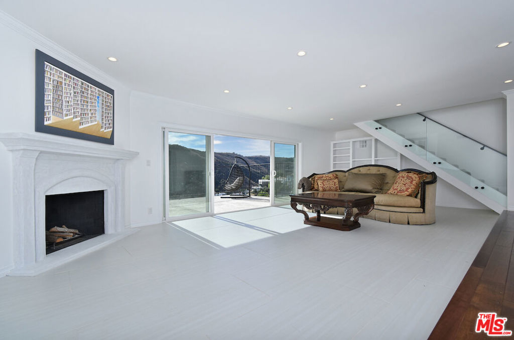 30 Stagecoach Road