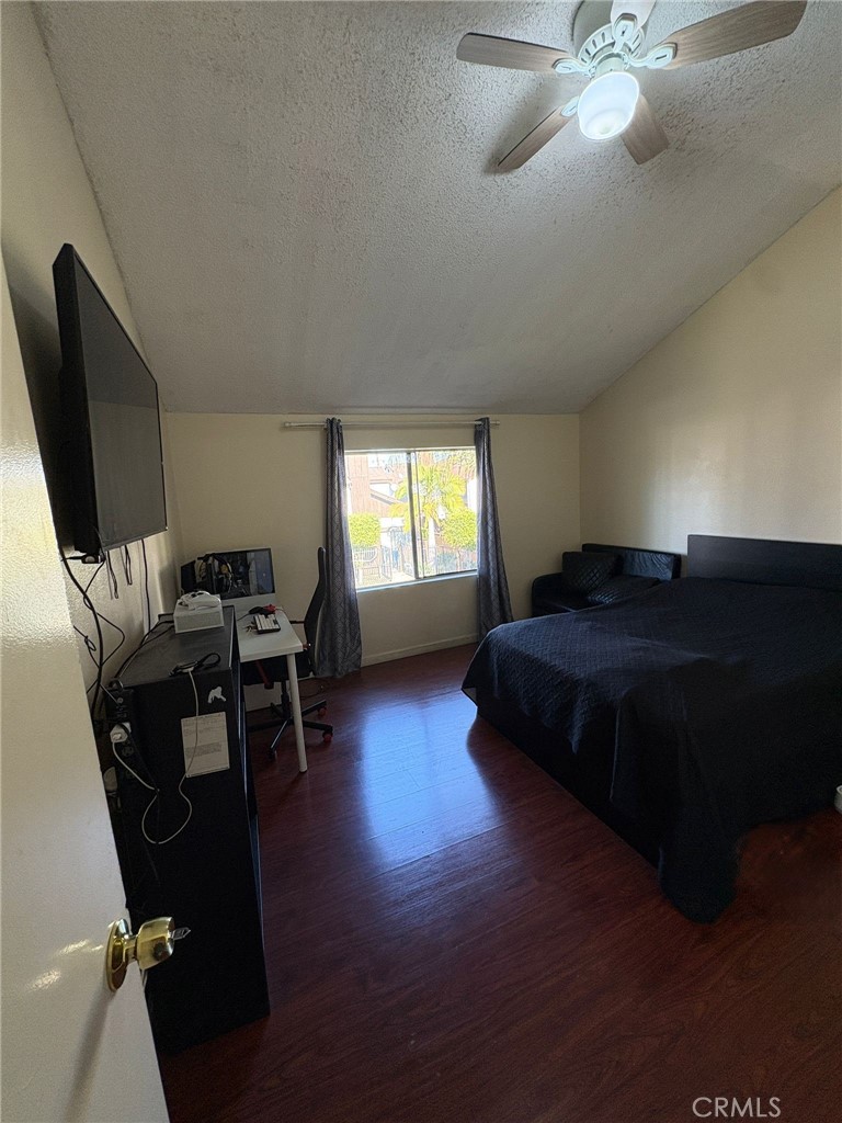 6100 Arbutus Avenue 42