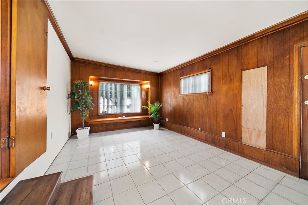 2034 W 165th Street
