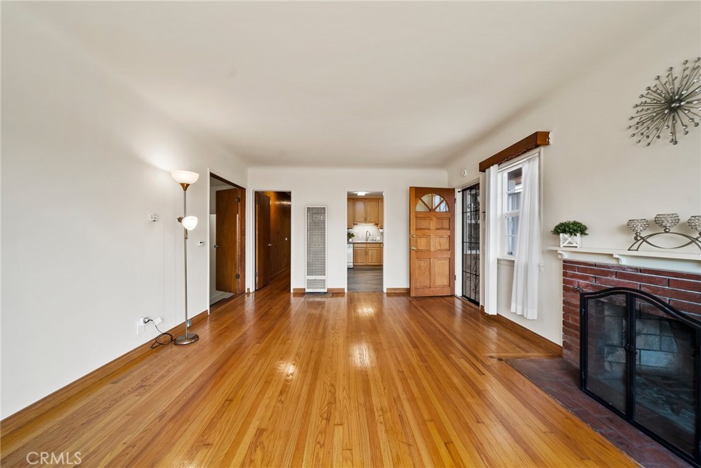 2034 W 165th Street