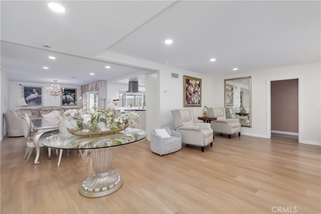 3415 Nutmeg Circle