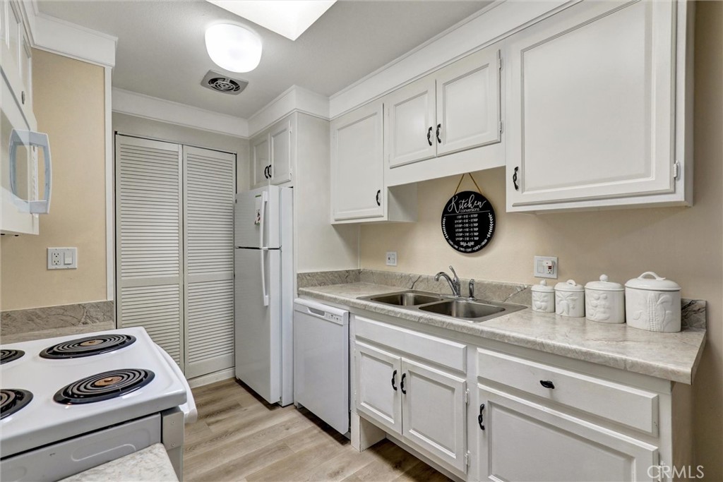 Leisure World (LW) - Residential