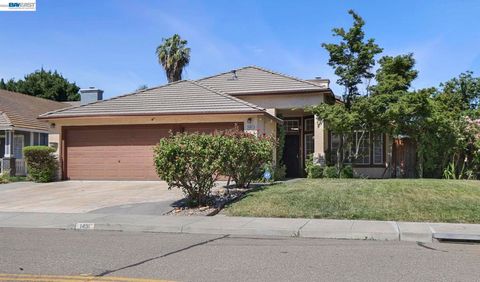 Photo of 1491 Velasquez Ln Ln, Tracy, CA 95377 (MLS # 41139066)