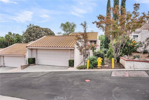 Tiny photo for 2252 El Capitan Dr, Riverside, CA 92506 (MLS # IV26200543)