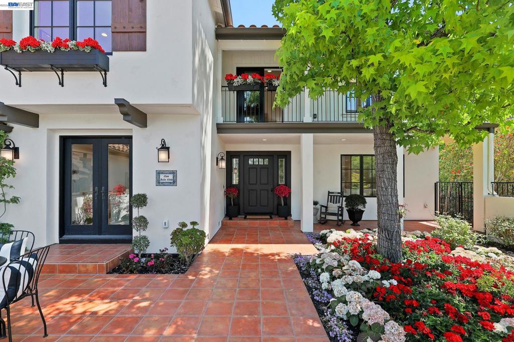 252 Livorna Heights Road