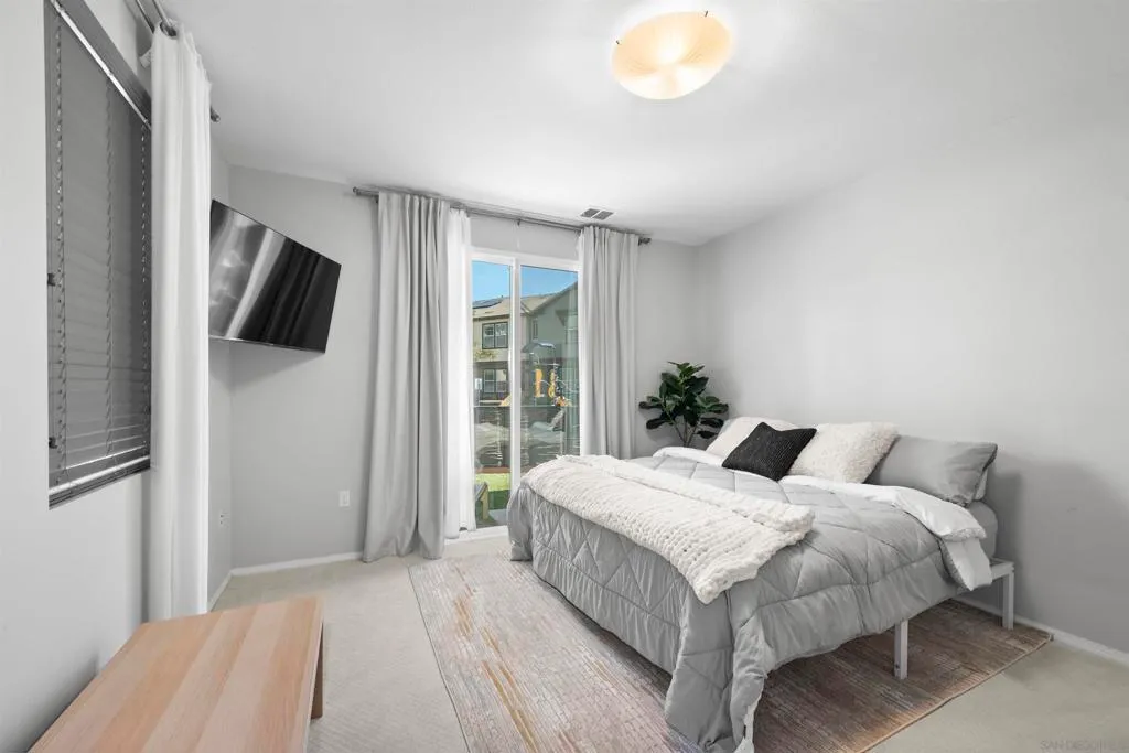 Chula Vista, California 91915, United States, 3 Bedrooms Bedrooms, ,2 BathroomsBathrooms,Residential,Active,200867