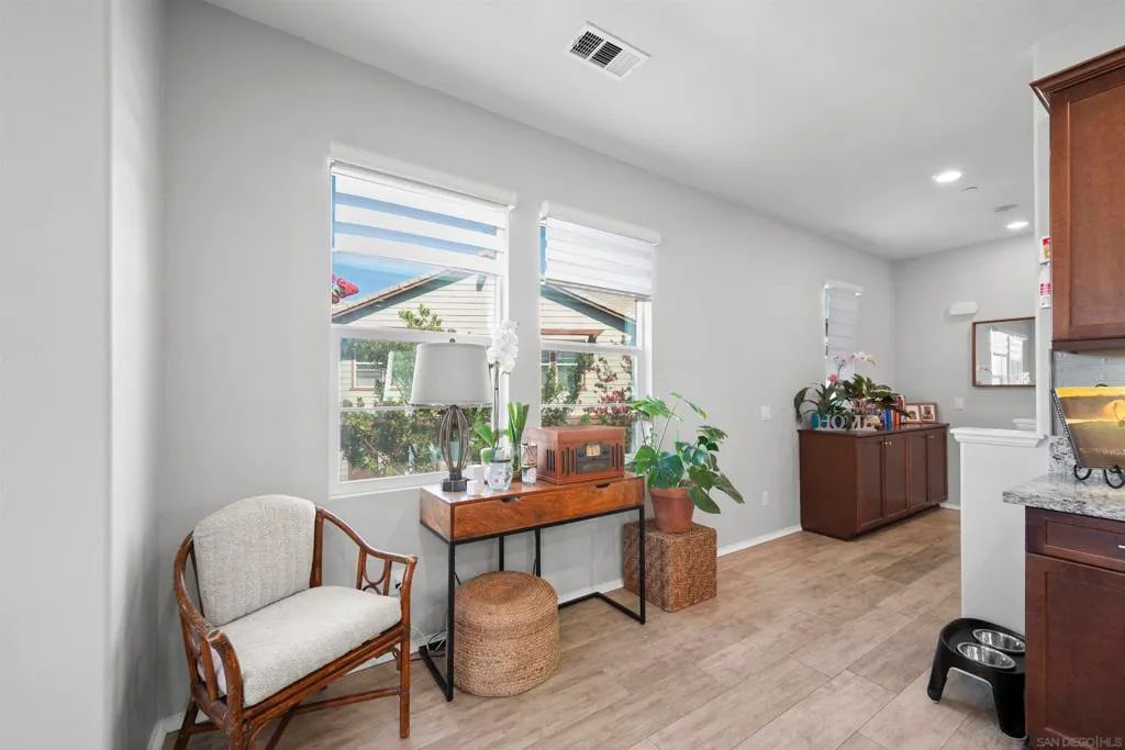 Chula Vista, California 91915, United States, 3 Bedrooms Bedrooms, ,2 BathroomsBathrooms,Residential,Active,200867