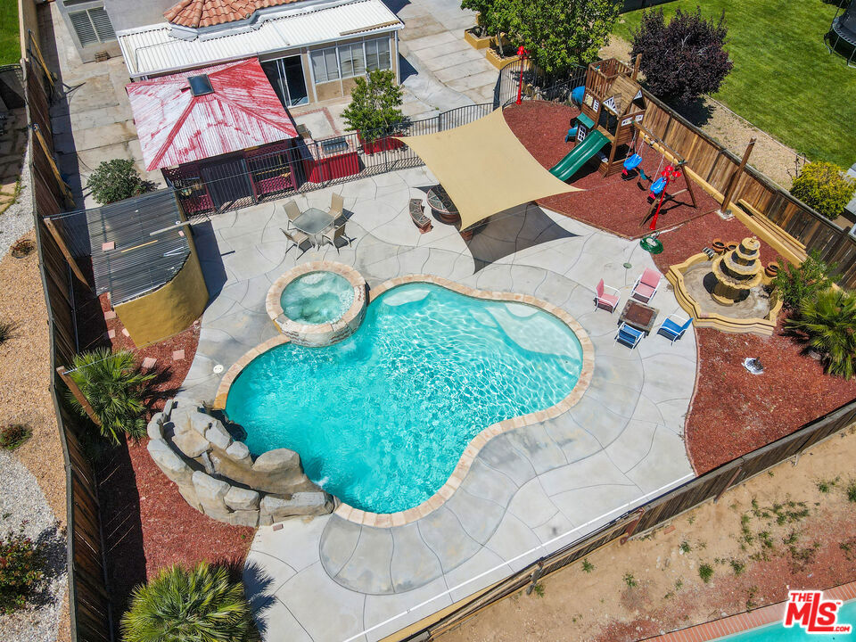 12213 Nugget Avenue