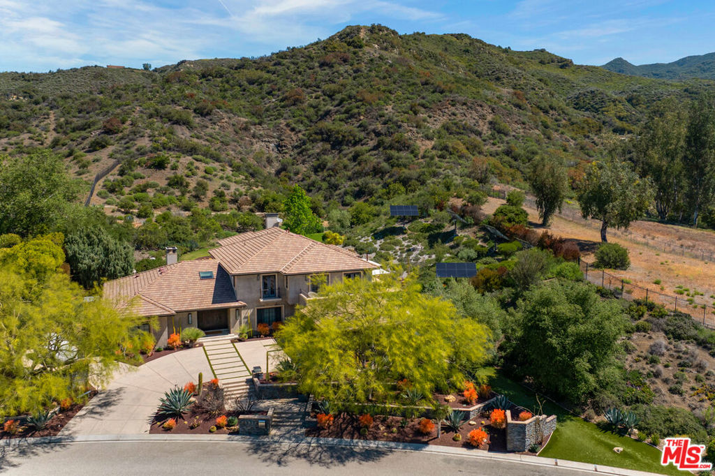 25029 Abercrombie Lane