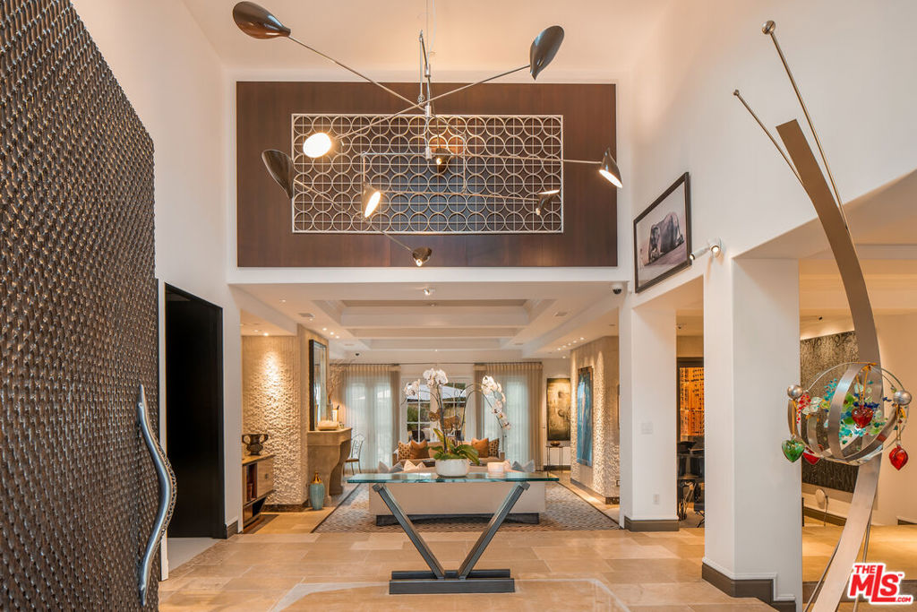 25029 Abercrombie Lane