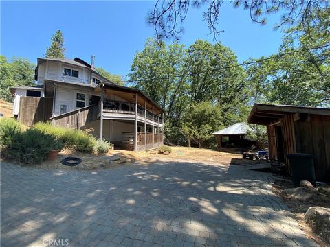 Photo of 13545 Casale Drive, Loch Lomond, CA 95461 (MLS # LC25154953) Photo of 13545 Casale Drive, Loch Lomond, CA 95461 (MLS # LC25154953)