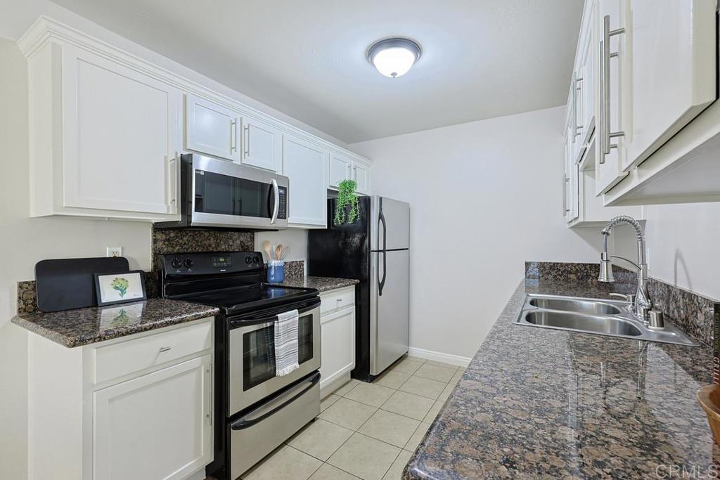 255 S 2nd Street 6