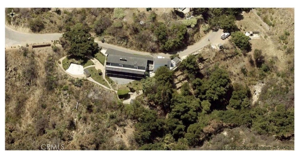 21656 Las Flores Heights