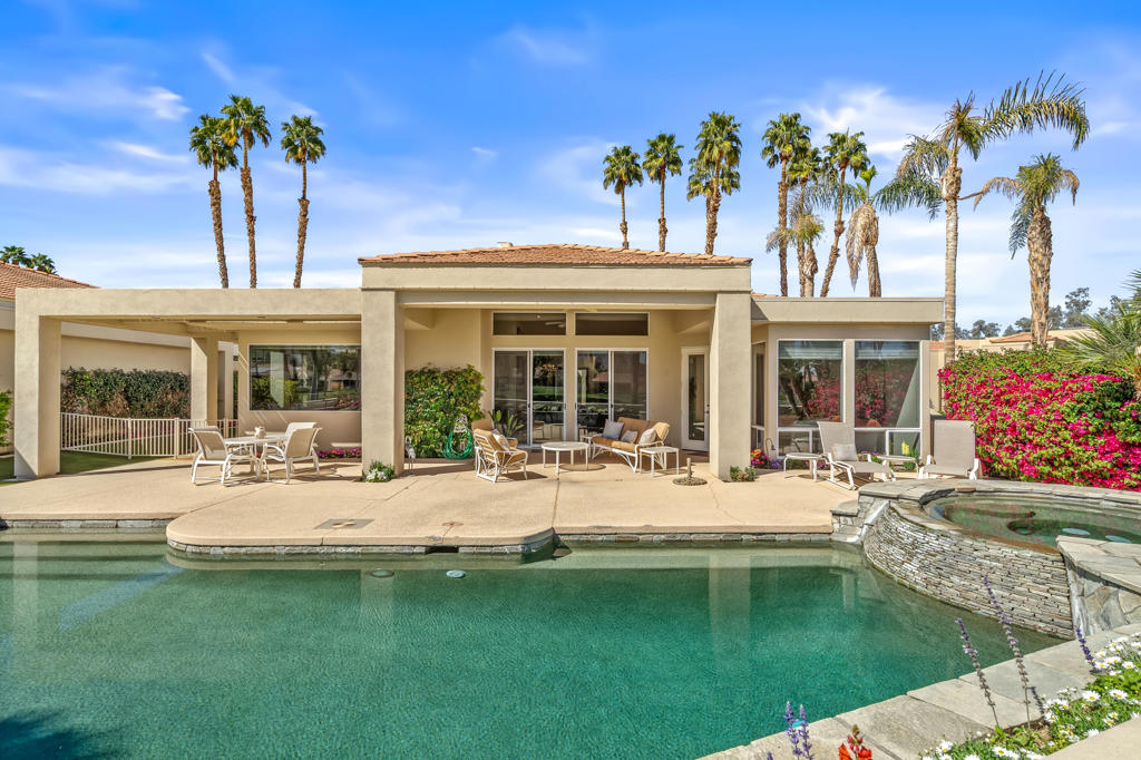 Desert Horizons C.C. - Residential