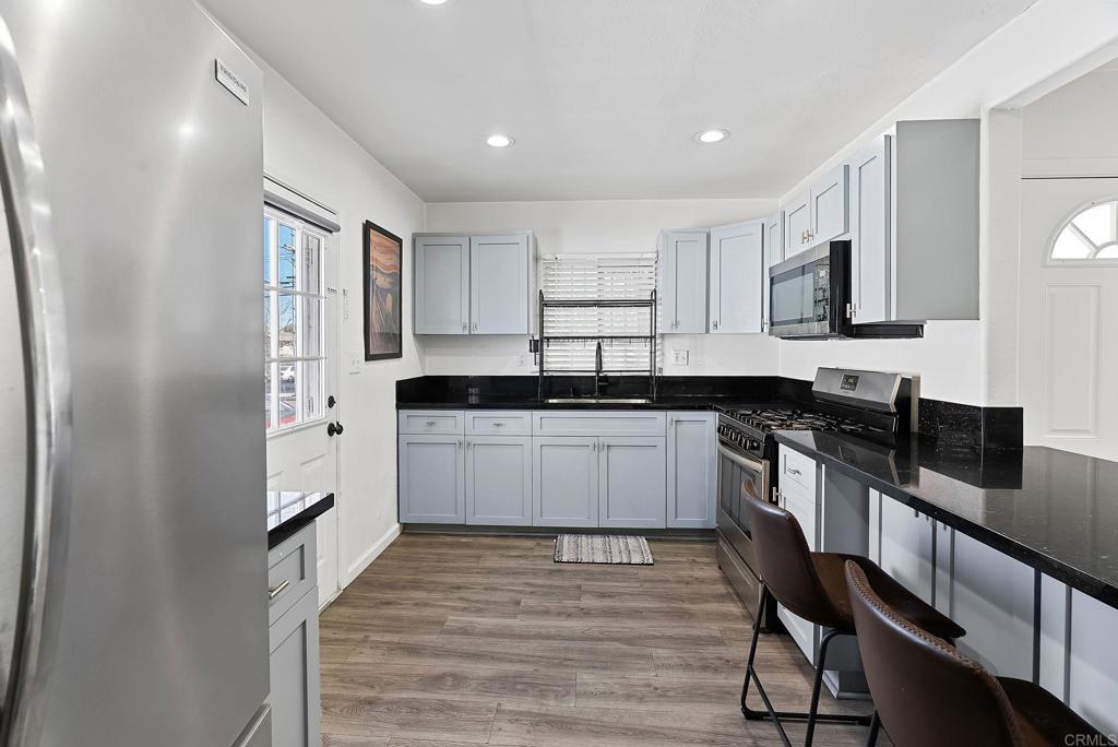 10517 S Normandie Ave.