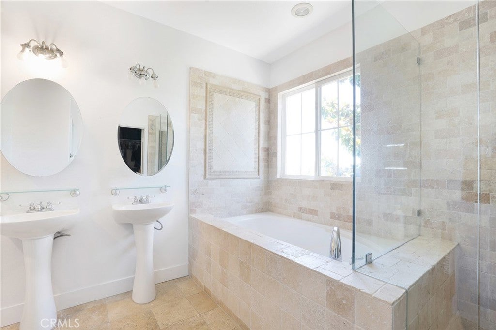 15 Langford Ln, Ladera Ranch CA 92694 - Photo 13