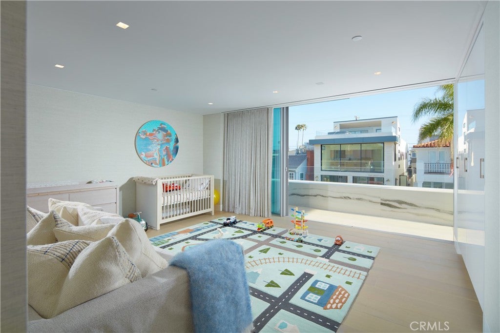 1220 W Bay Avenue, Newport Beach CA 92661 - Photo 60