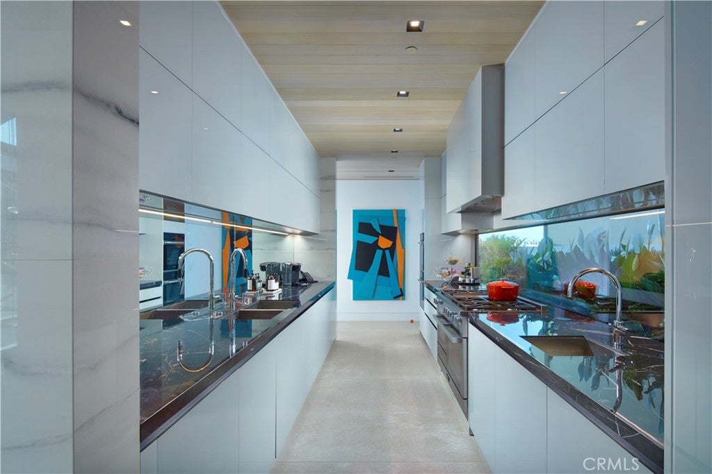 1220 W Bay Avenue, Newport Beach CA 92661 - Photo 18
