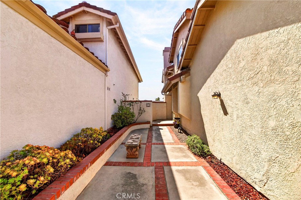 11 Milazzo, Irvine CA 92620 - Photo 40