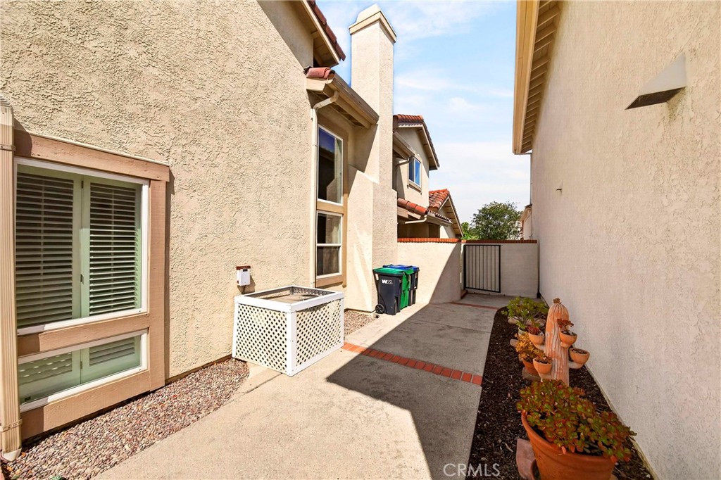 11 Milazzo, Irvine CA 92620 - Photo 39