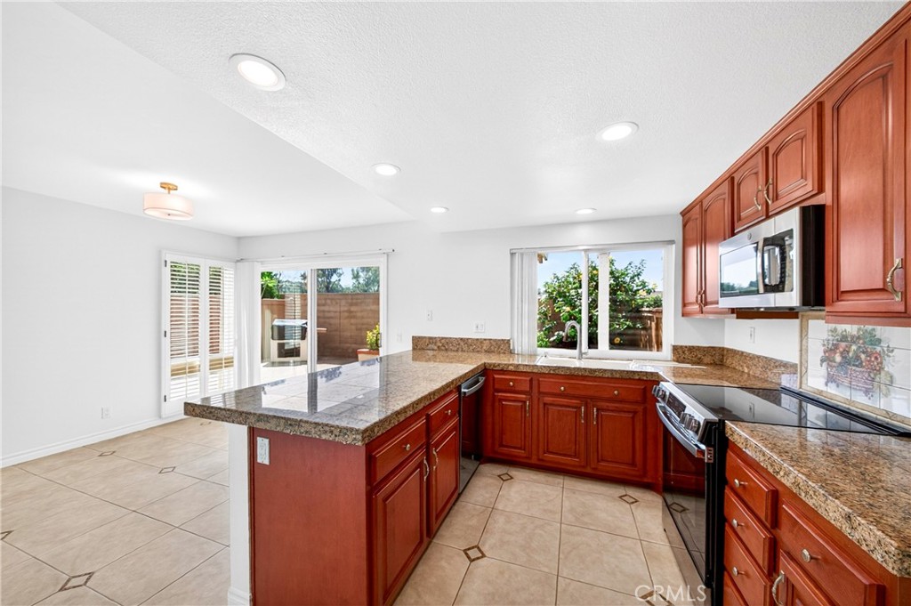11 Milazzo, Irvine CA 92620 - Photo 15
