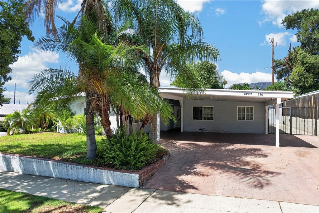 13307 Sayre