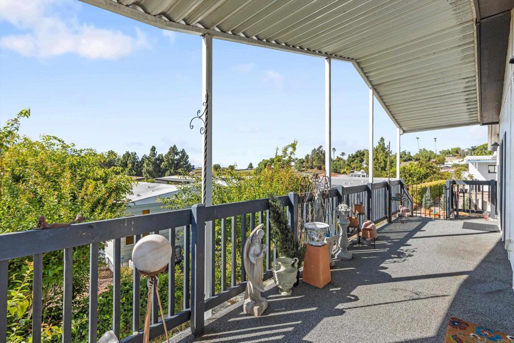 3535 Linda Vista Drive 6