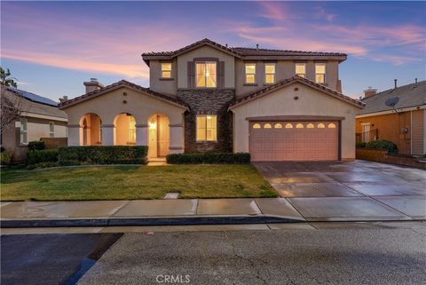 Photo of 3642 Club Rancho Dr, Palmdale, CA 93551 (MLS # SR26036688)