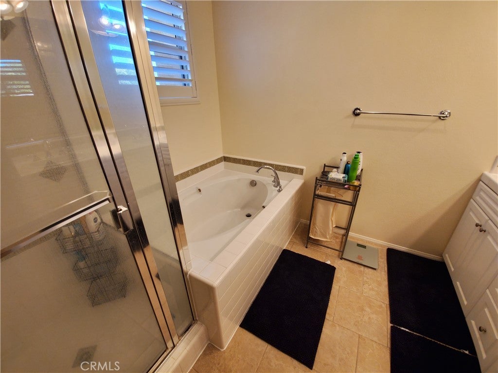 114 Chantilly, Irvine CA 92620 - Photo 11