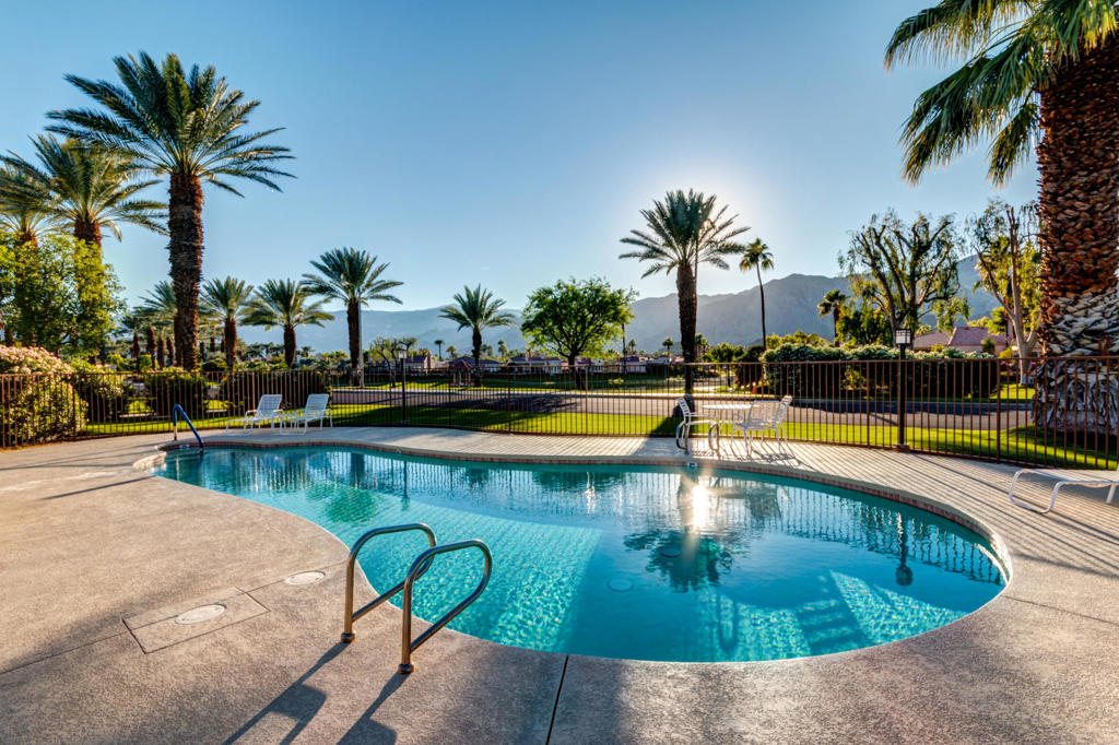 Laguna De La Paz - Residential