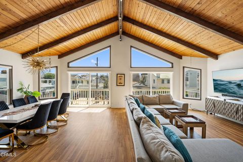 Tiny photo for 333 Melrose Drive, Oxnard, CA 93035 (MLS # V1-33893)