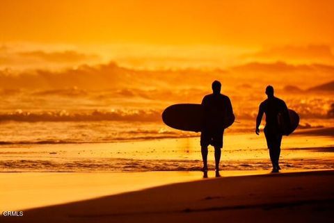 Tiny photo for 333 Melrose Drive, Oxnard, CA 93035 (MLS # V1-33893)