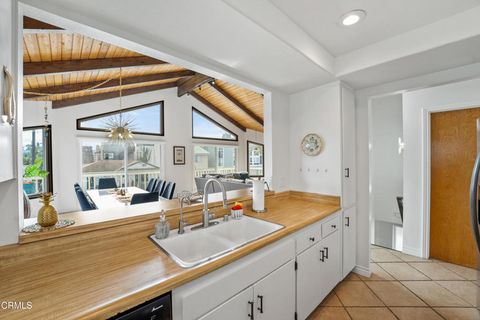 Tiny photo for 333 Melrose Drive, Oxnard, CA 93035 (MLS # V1-33893)