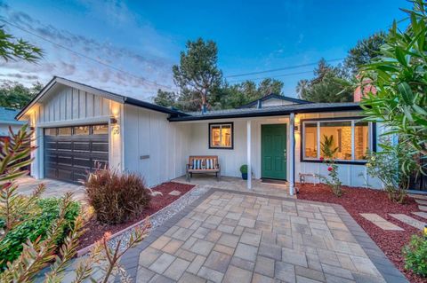 Photo of 175 La Canada Court, Los Gatos, CA 95032 (MLS # ML82040985)