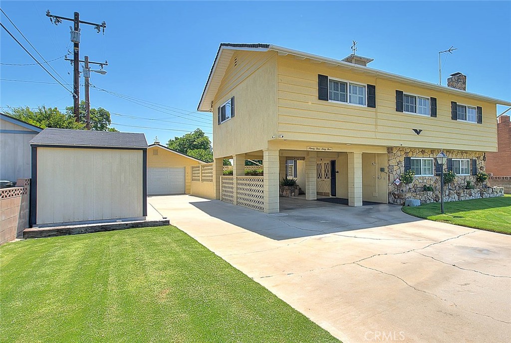9465 Palo Verde Avenue