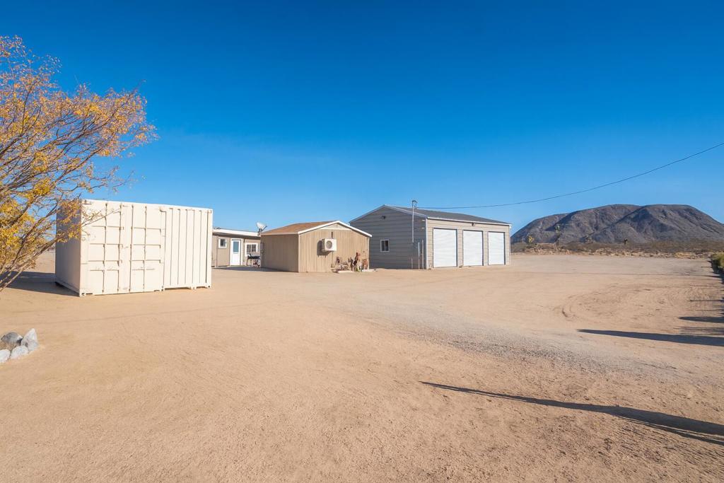 2467 Sand Drive