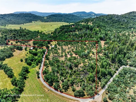 MLS: LC26103901