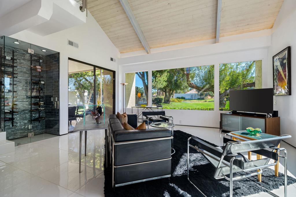 146 Desert West Drive